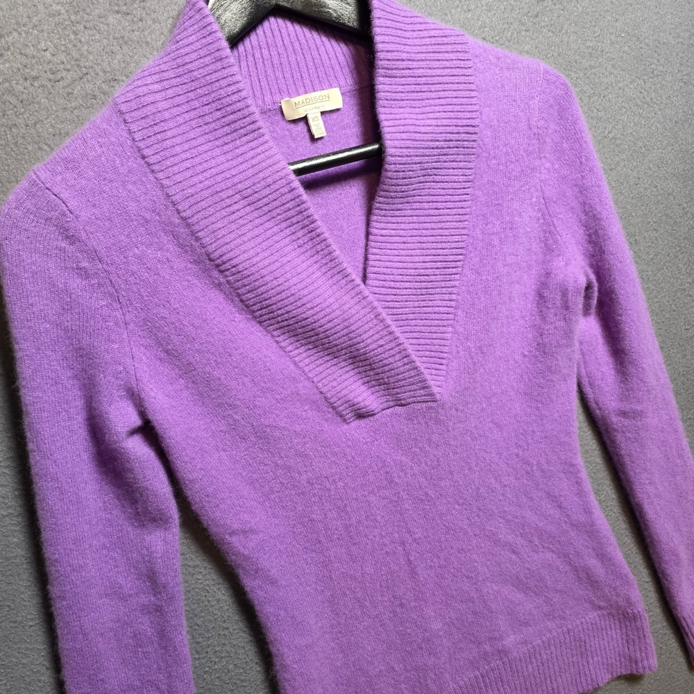 Madison Cashmere Purple V-Neck Shawl Collar Sweater XS
